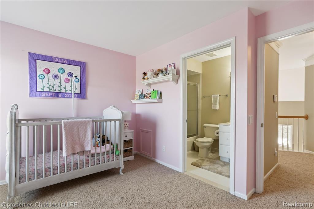 39510 Edgewater Drive, 100, Northville, MI 48168 — Photo 25