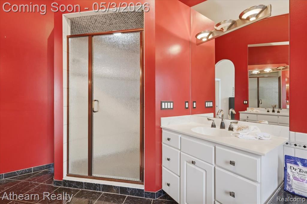 11677 Old Hamburg Road, Whitmore Lake, MI 48189 — Photo 37