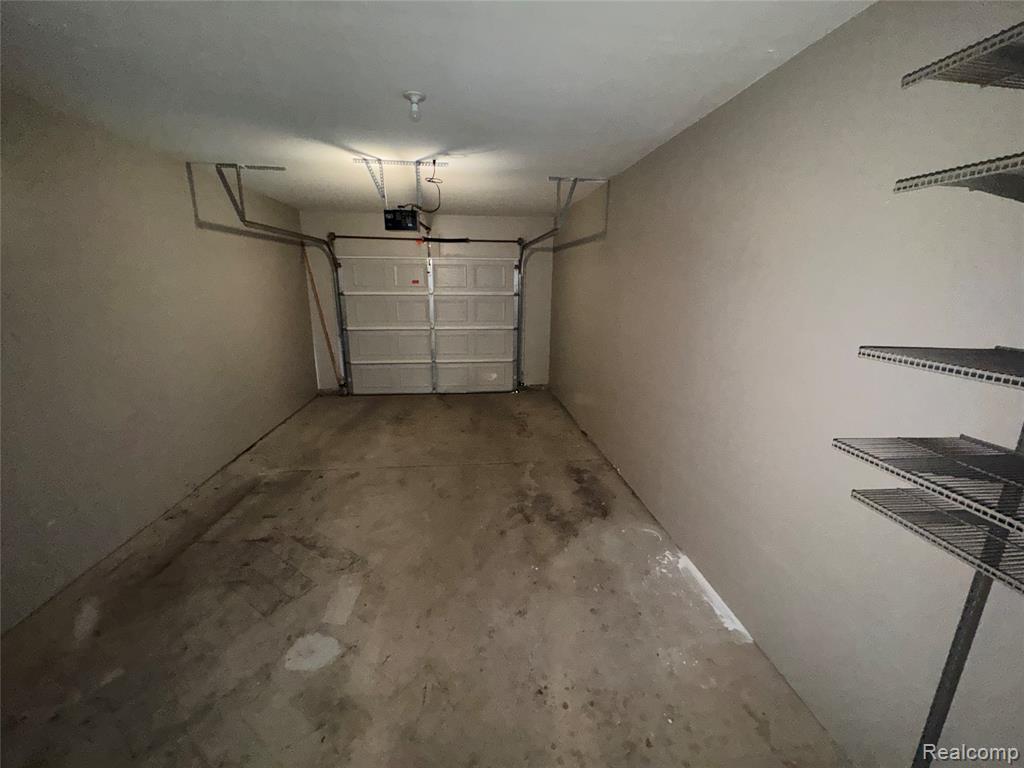 15441 Yale Drive, Clinton Twp, MI 48038 — Photo 17