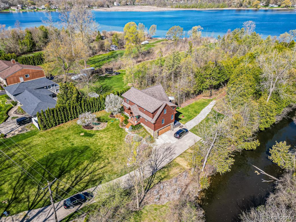 5175 Parview Drive, Clarkston, MI — Photo 28