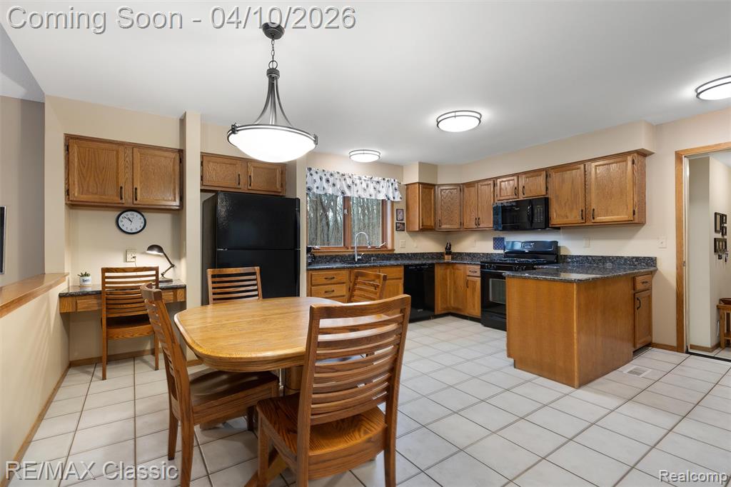 28085 Marcellus Drive, South Lyon, MI 48178 — Photo 15