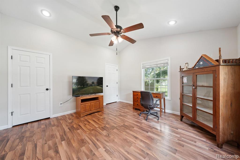 4056 Day Street, Burton, MI 48519 — Photo 21