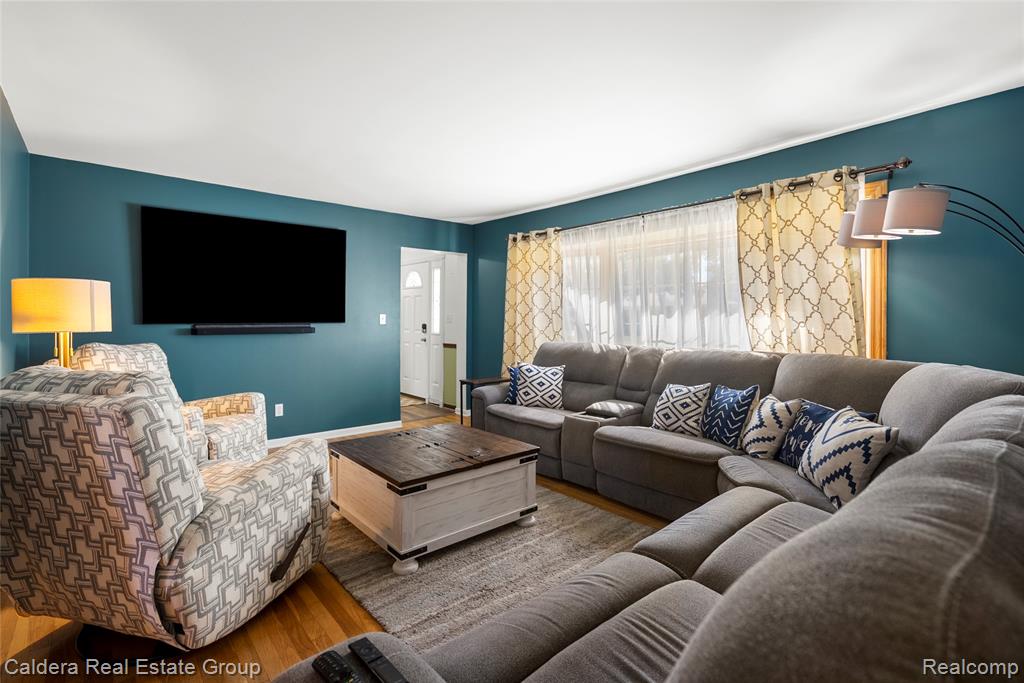5781 Harlowe Drive, Shelby Twp, MI 48316 — Photo 8