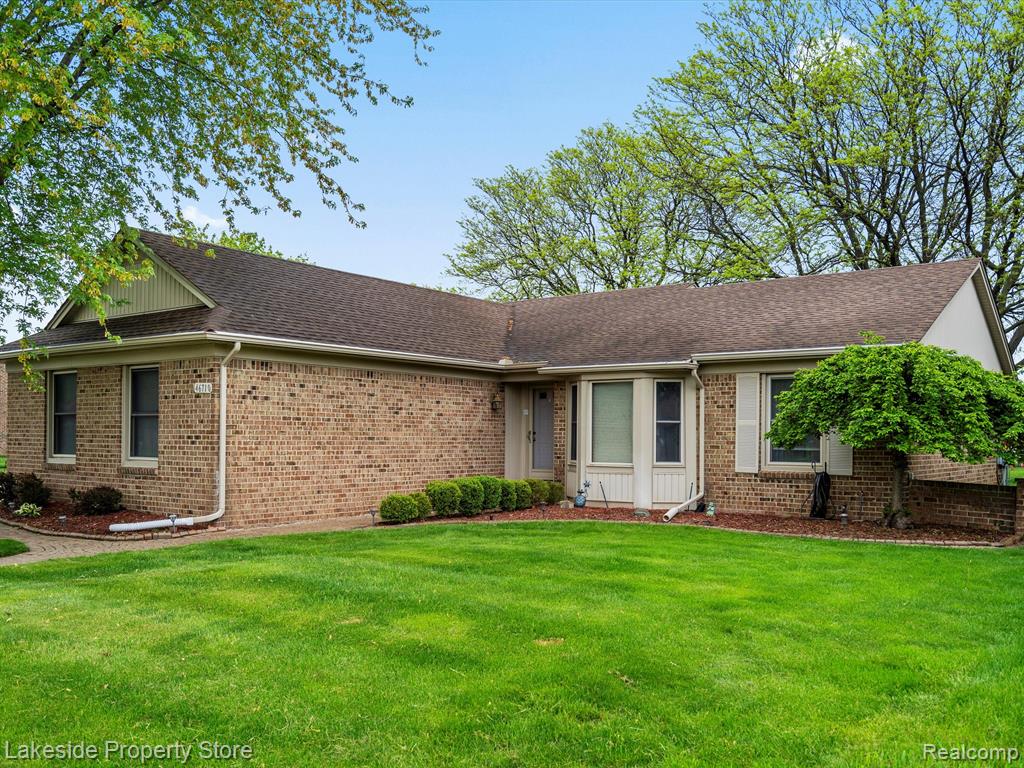 46710 GADWALL Drive, Macomb, MI 48044 — Photo 4