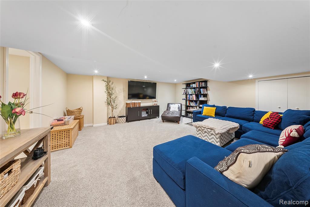 8538 Island Boulevard, Grosse Ile, MI 48138 — Photo 59