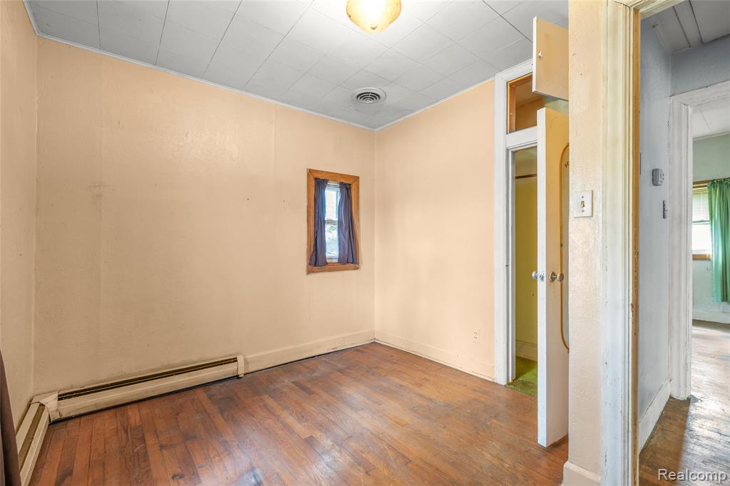 29229 Beverly Road, Romulus, MI 48174 — Photo 9