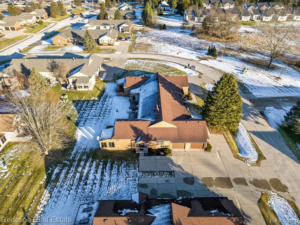 12355 Nantucket Drive, South Lyon, MI 48178 — Photo 2