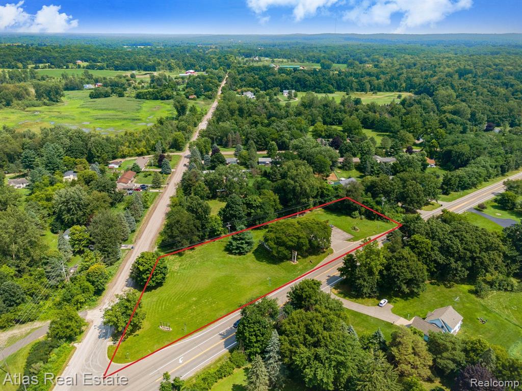 9037 S STATE Road, Goodrich Vlg, MI — Photo 12