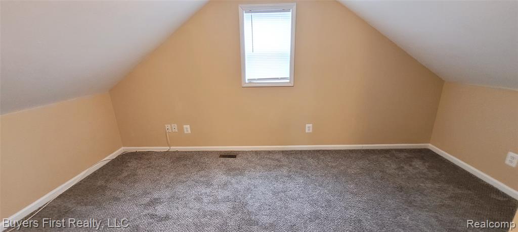 7052 Meadow Avenue, Warren, MI 48091 — Photo 16