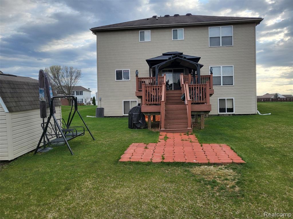 5216 Northwood Road, Grand Blanc, MI 48439 — Photo 2