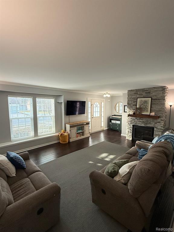 74040 MADISON Street, Armada, MI — Photo 4