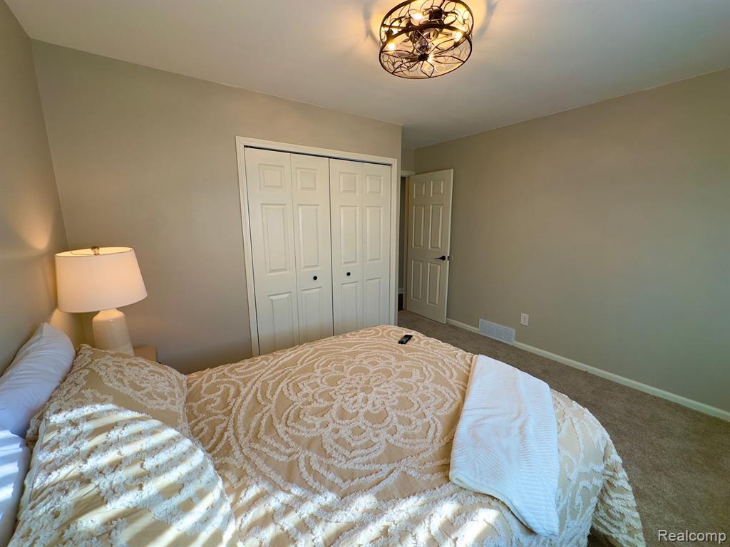 15335 Dumay Street, Southgate, MI 48195 — Photo 10