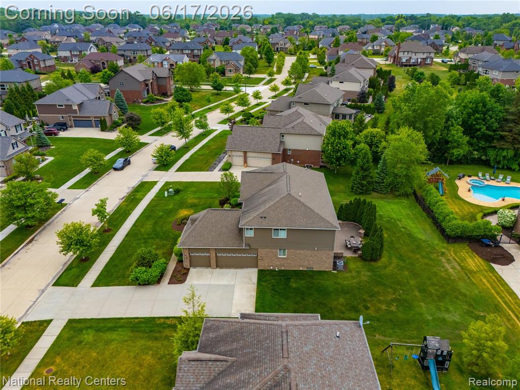 52347 Ferndale Drive, Northville, MI 48167 — Photo 35