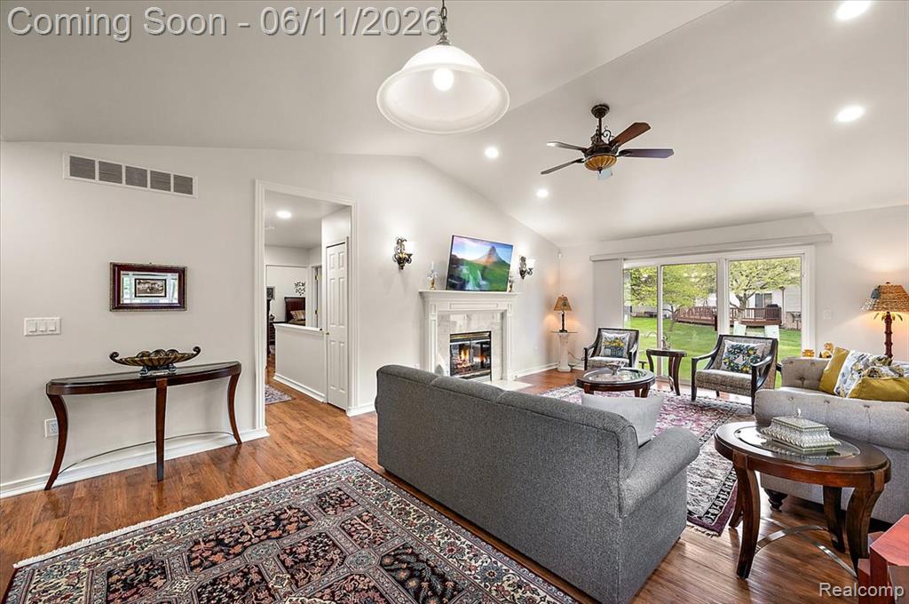 41034 Greenspire Drive, Clinton Twp, MI 48038 — Photo 18
