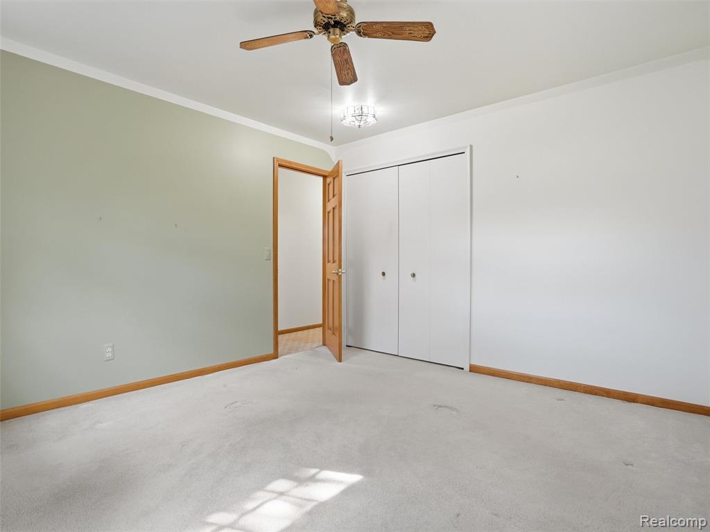49455 Schoenherr Road, Utica, MI 48315 — Photo 17