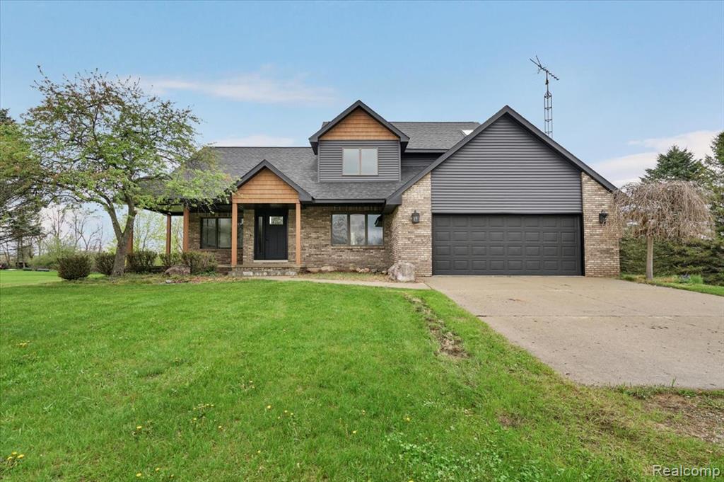 7341 Wood Pointe Drive, Almont, MI 48003 — Photo 2