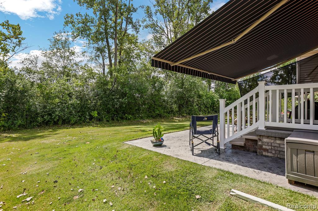 50013 NORFOLK Court, Canton, MI 48188 — Photo 18