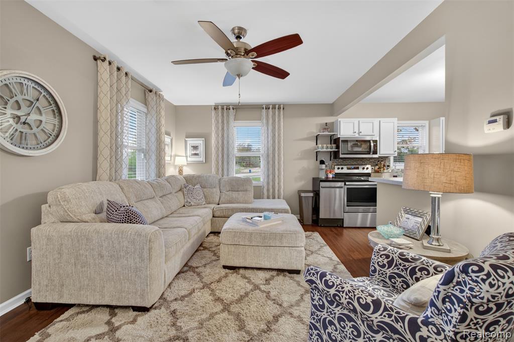 4901 Ann Arbor Road, Jackson, MI 49201 — Photo 11