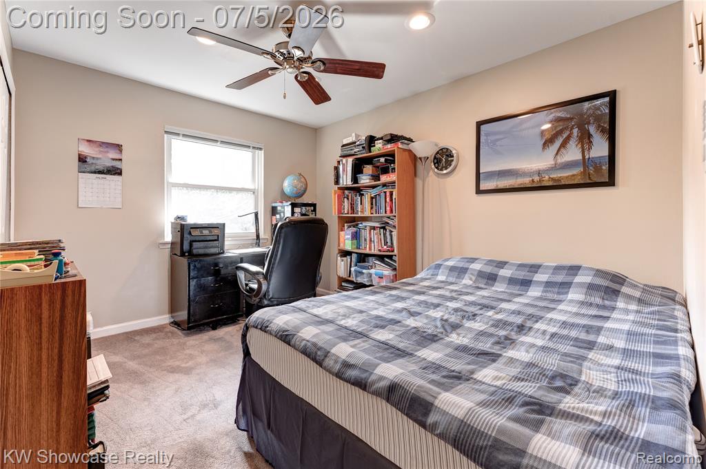 5666 Drake Hollow Drive E, West Bloomfield, MI — Photo 18