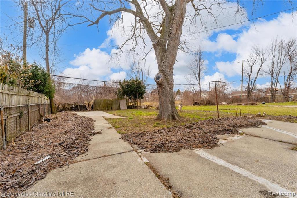 5281 Alter Road, Detroit, MI 48224 — Photo 20