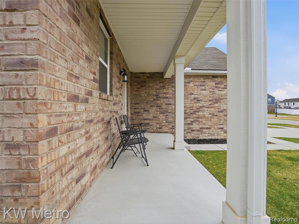 48672 Ivory Orchard Drive, Macomb, MI 48042 — Photo 3