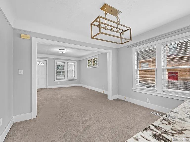 419 W 12 Mile Road, Royal Oak, MI 48073 — Photo 13