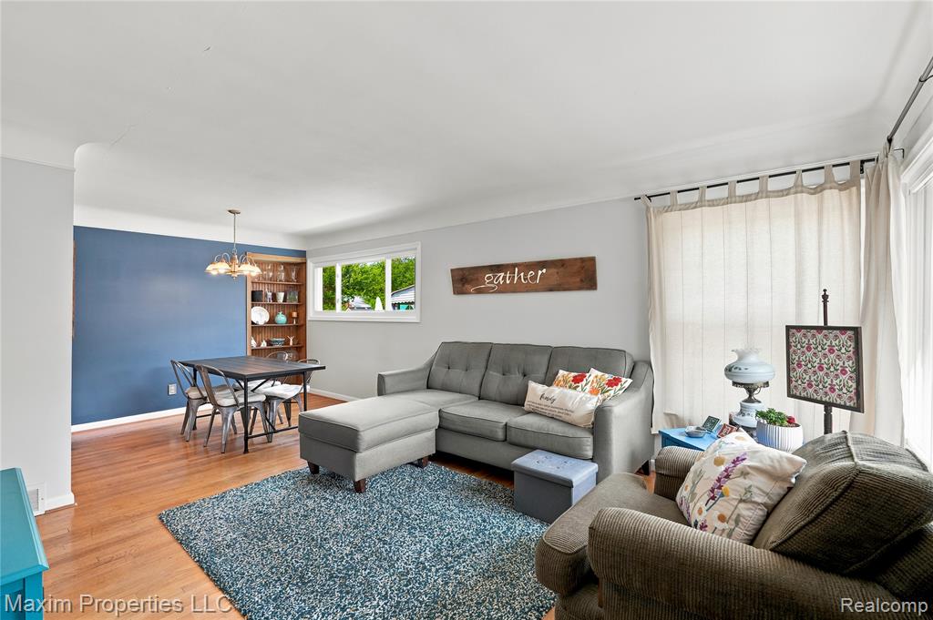 33214 Sheridan Street, Garden City, MI — Photo 6