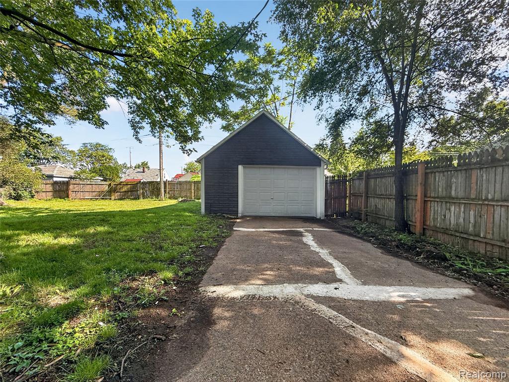 8512 Fisher Avenue, Warren, MI 48089 — Photo 26