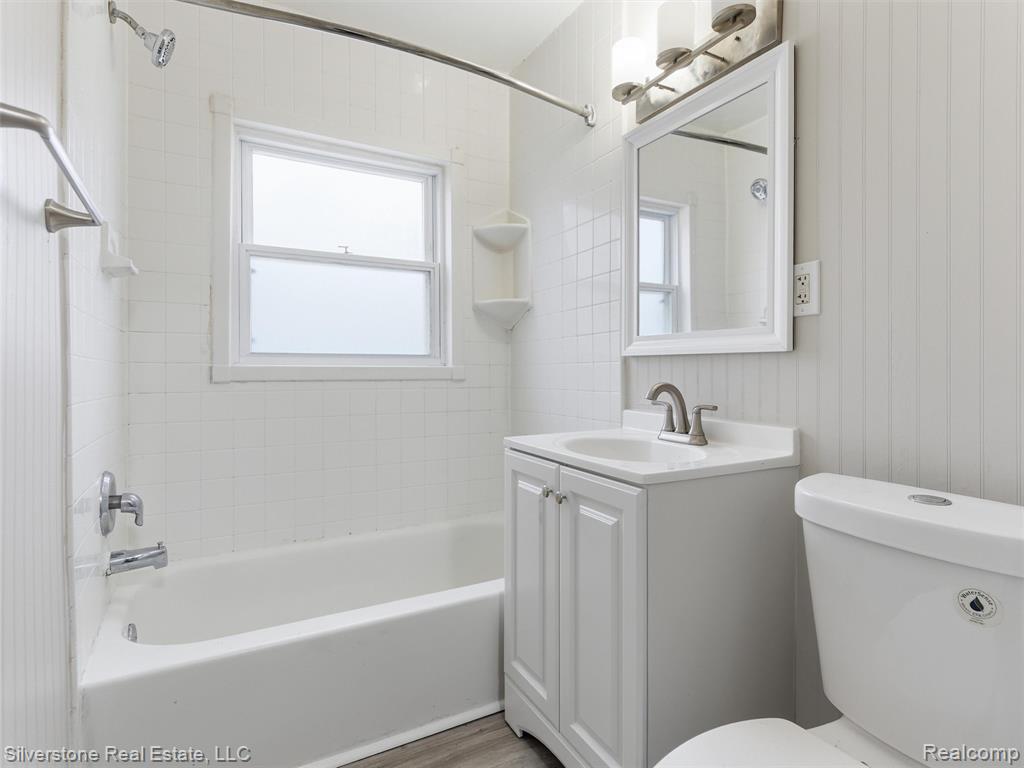 685 Northway Drive, Pontiac, MI 48342 — Photo 24