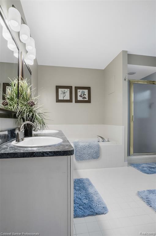 43246 Winterfield Drive, Sterling Heights, MI 48314 — Photo 26