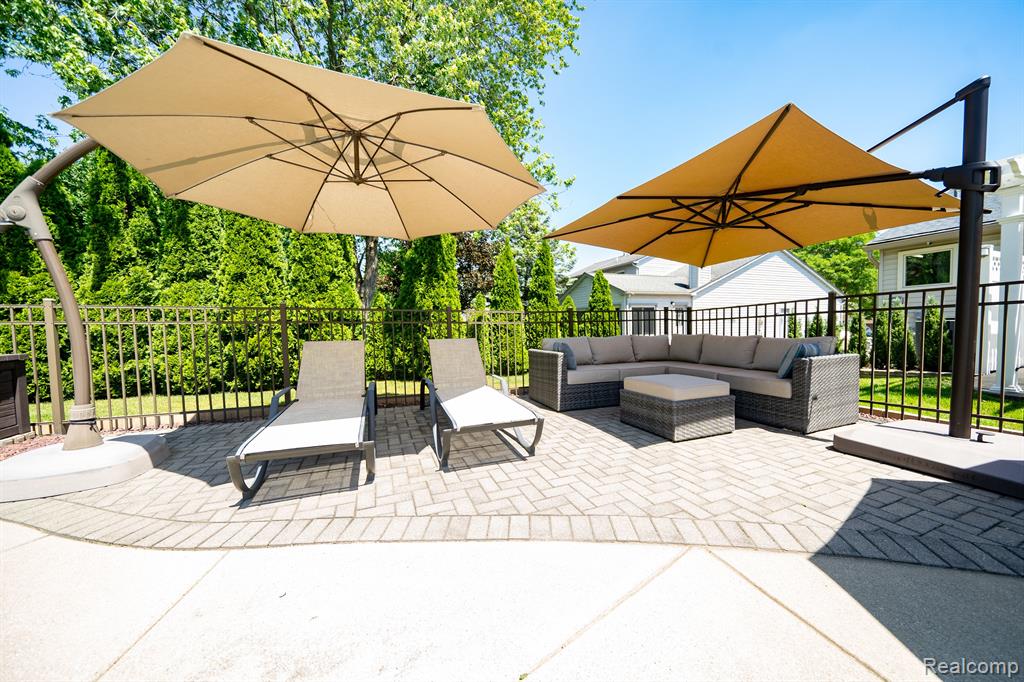 24729 SARAH FLYNN, Novi, MI — Photo 22
