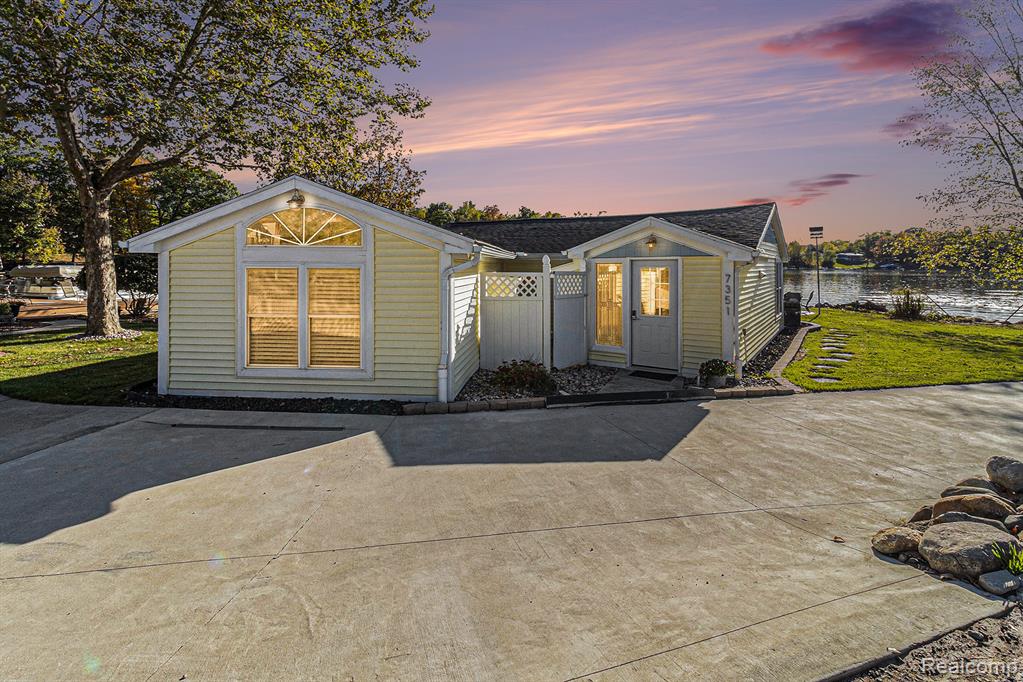 7351 Selma Drive, Fenton, MI 48430 — Photo 19