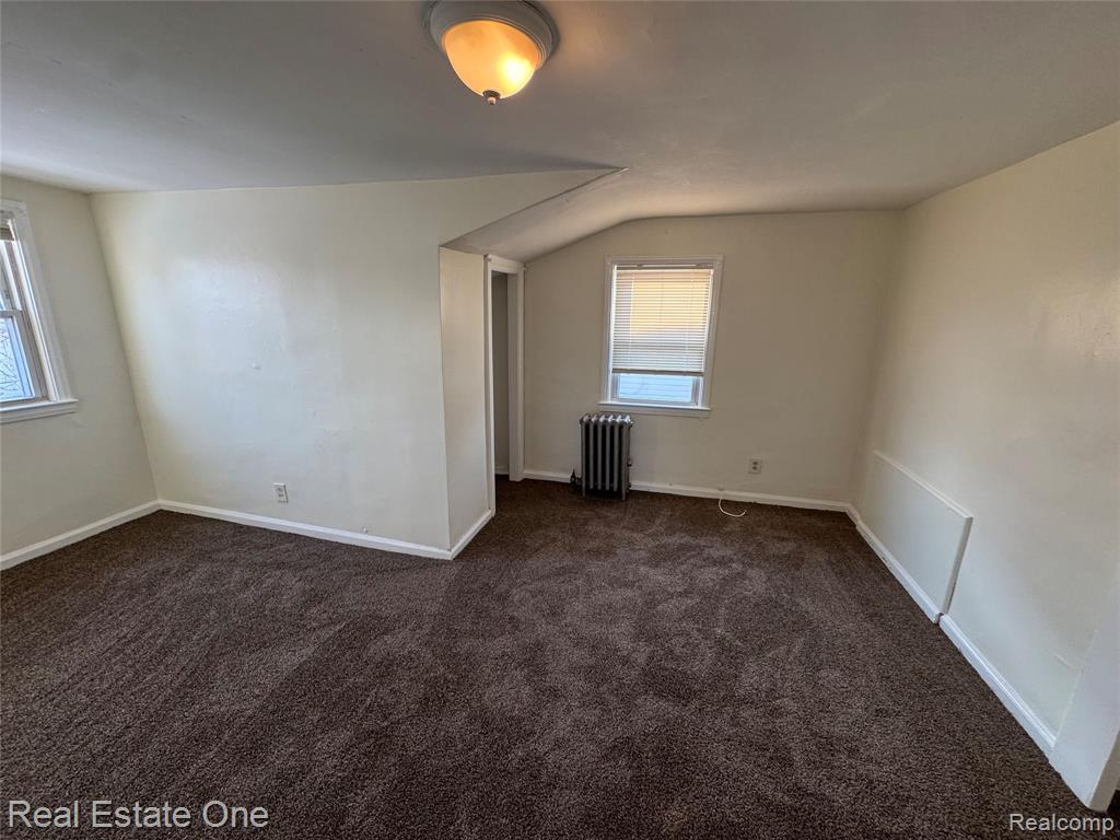 8420 Jewett Avenue, Warren, MI 48089 — Photo 8