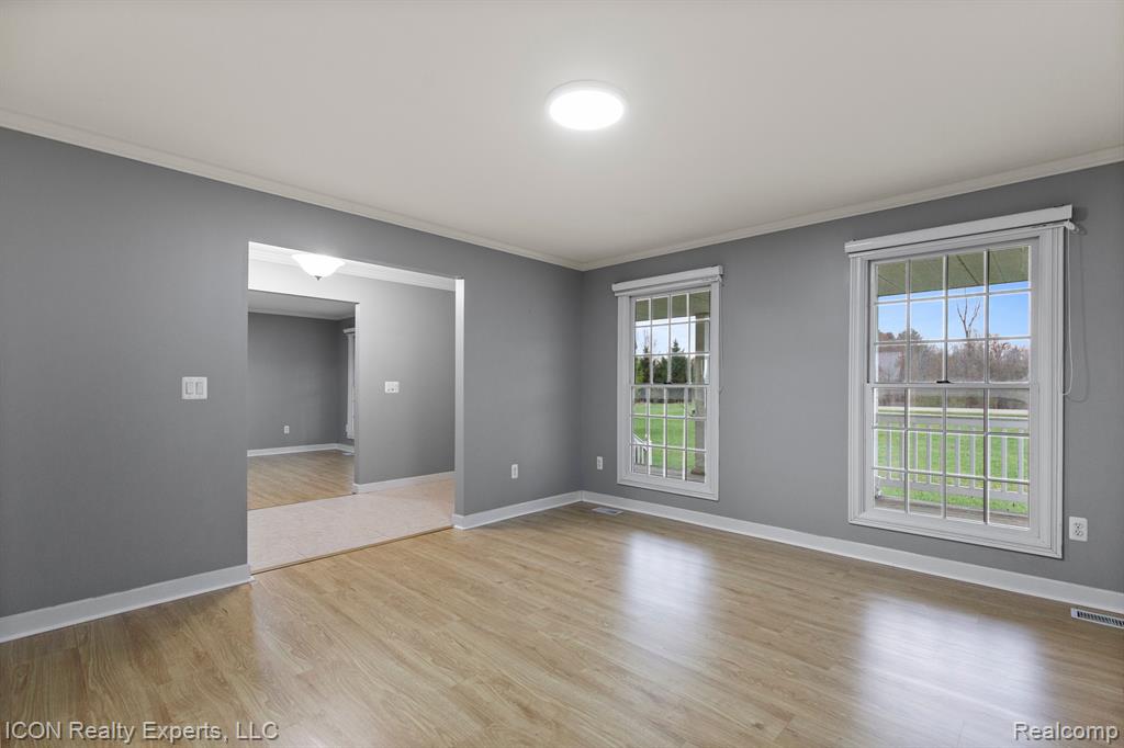 5580 HEGEL Road, Goodrich Vlg, MI — Photo 6