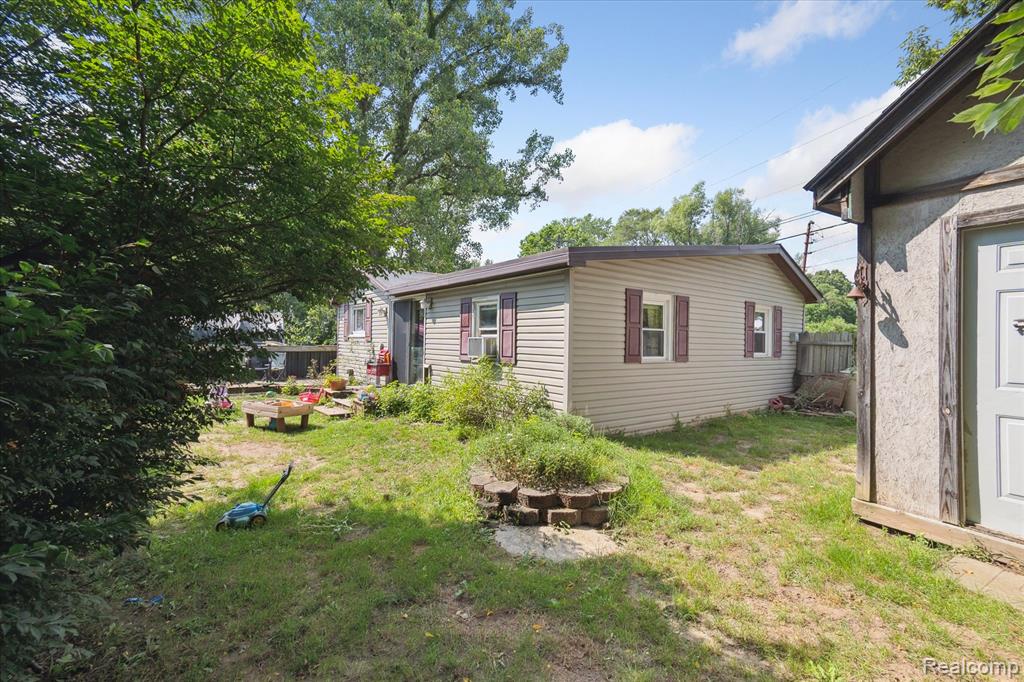 7801 E Michigan Avenue, Jackson, MI 49201 — Photo 25
