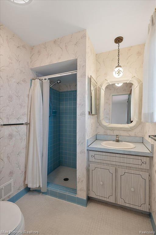 6288 CRESCENT WAY Drive, Troy, MI 48085 — Photo 24