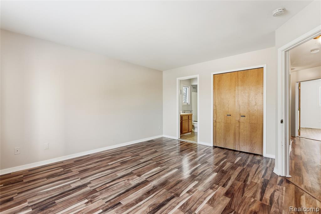 5654 Rowley Boulevard, Waterford, MI 48329 — Photo 19