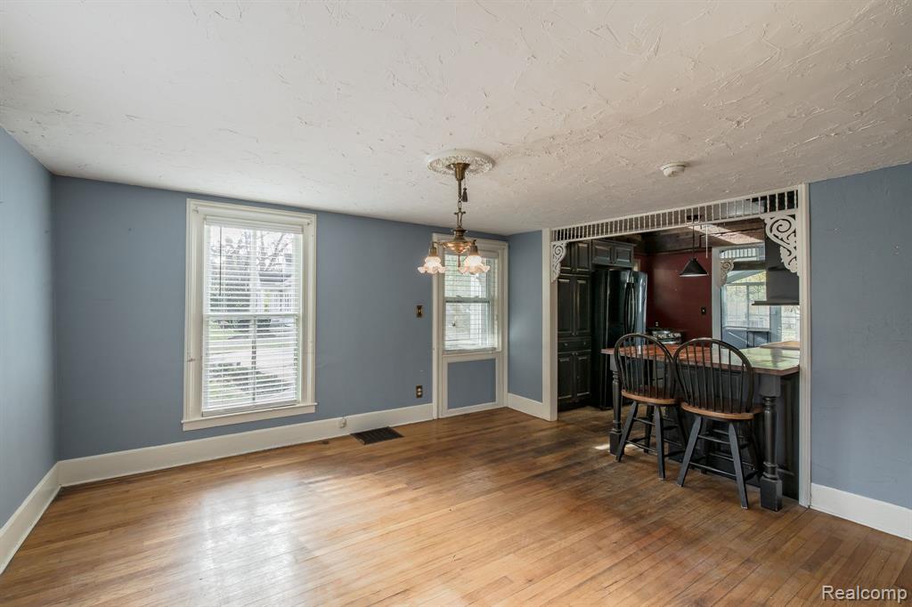 122 SISSON Street, Romeo, MI 48065 — Photo 5