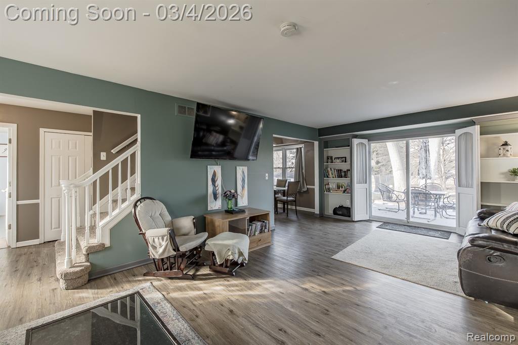 13455 Independence Avenue, Shelby Twp, MI 48315 — Photo 10