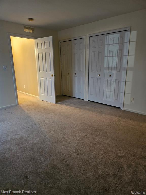 4257 BERKSHIRE Drive, Sterling Heights, MI 48314 — Photo 25