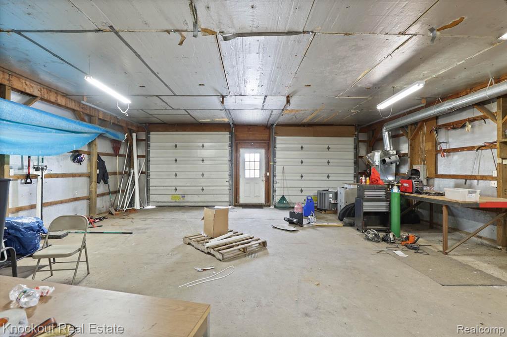 8661 VASSAR Road, Millington, MI 48746 — Photo 45
