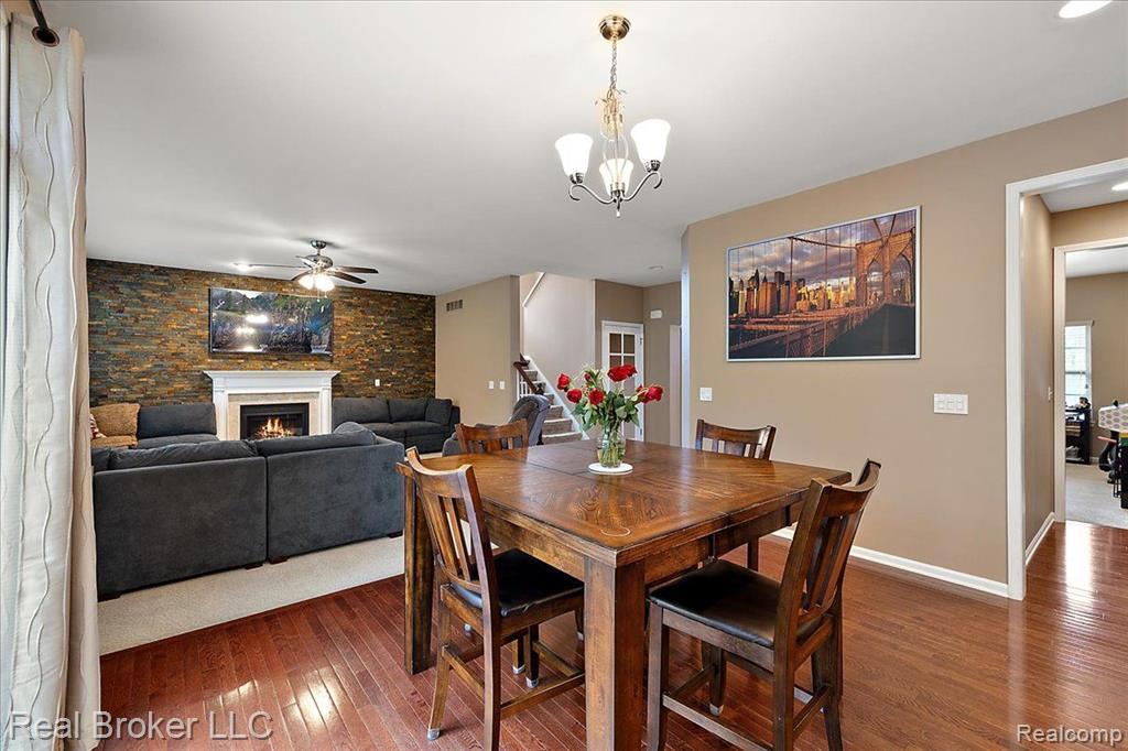 5633 GOLF POINTE Drive, Clarkston, MI 48348 — Photo 40