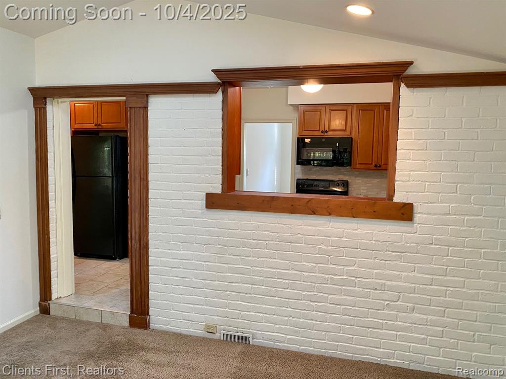 6040 OLD ORCHARD Drive, Bloomfield Hills, MI — Photo 21