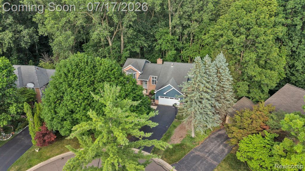 6081 Beachwood Drive, West Bloomfield, MI 48324 — Photo 65