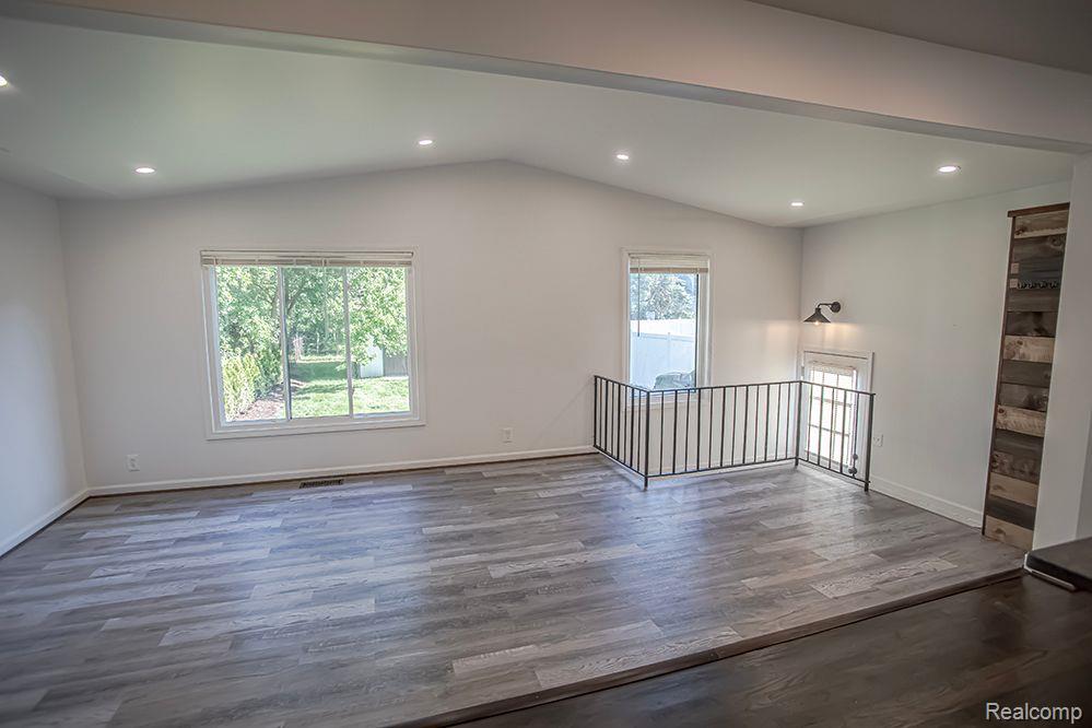 409 BALDWIN Avenue, Royal Oak, MI 48067 — Photo 7