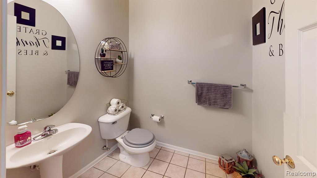 8109 ADDINGTON Drive, Commerce Twp, MI 48390 — Photo 26