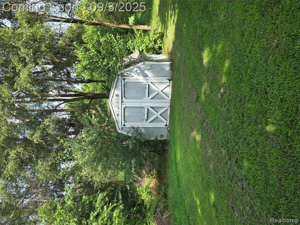 5450 N Vassar Road, Flint, MI 48506 — Photo 7