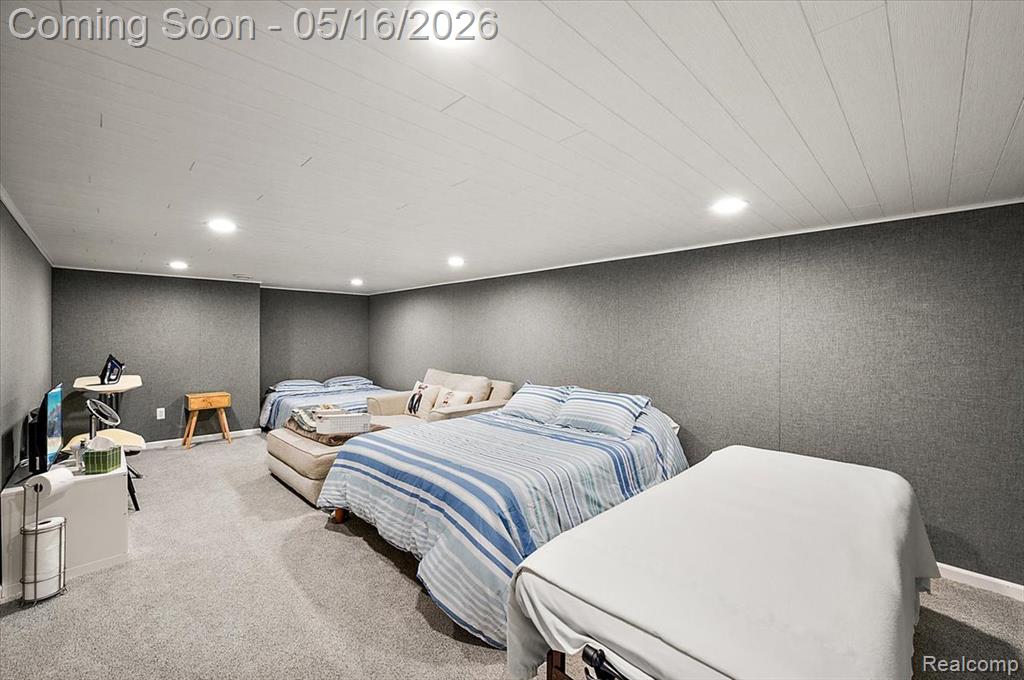 16933 Lauderdale Avenue, Beverly Hills, MI 48025 — Photo 32