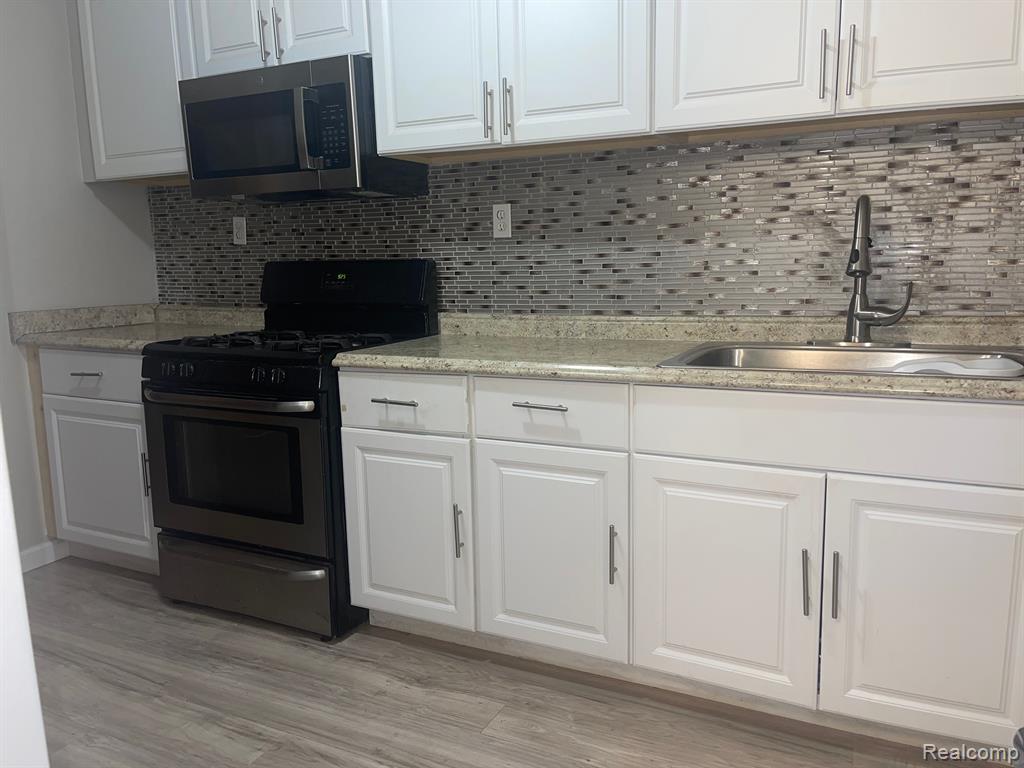 18985 PREVOST Street, Detroit, MI 48235 — Photo 2