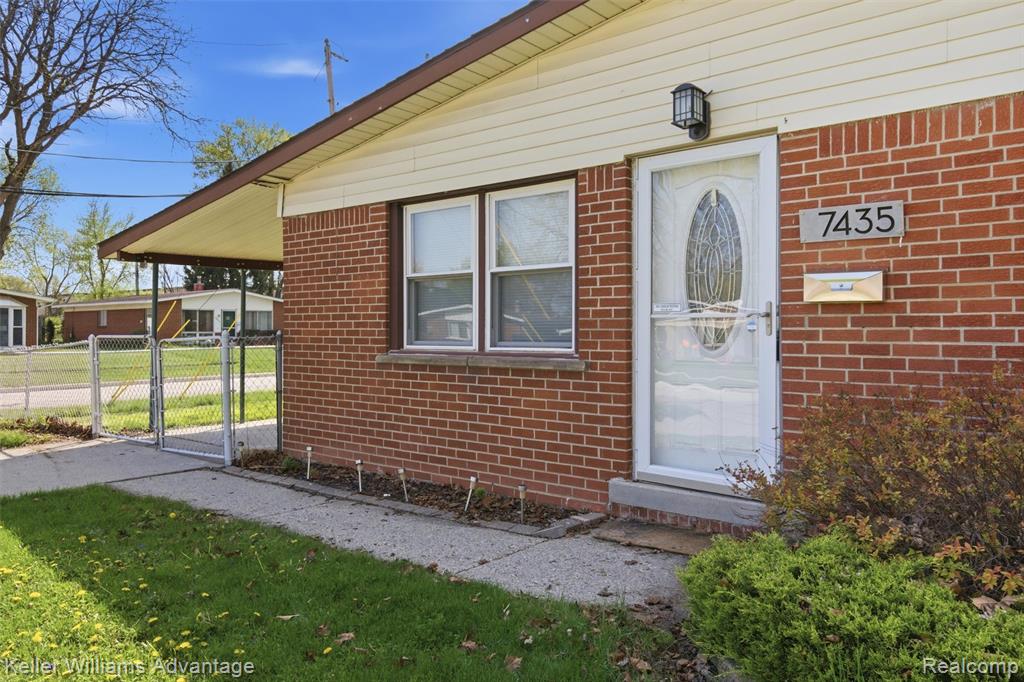 7435 Lathers Street, Westland, MI — Photo 3